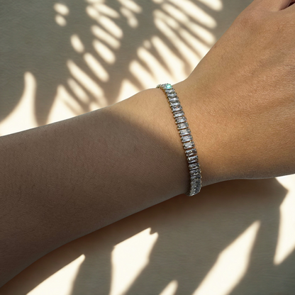 BAGUETTE TENNIS BRACELET