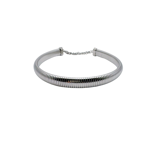 THE STRETCHY CHOKER